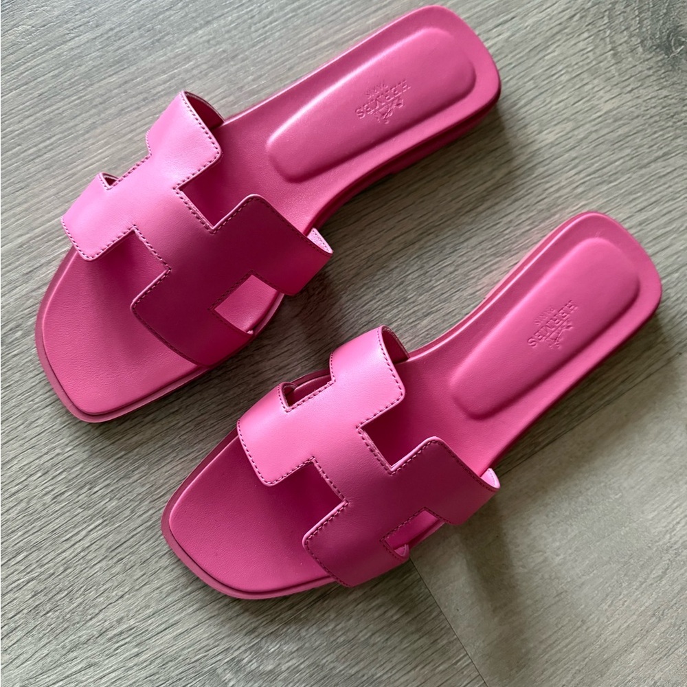 Hermes Oran sandal
